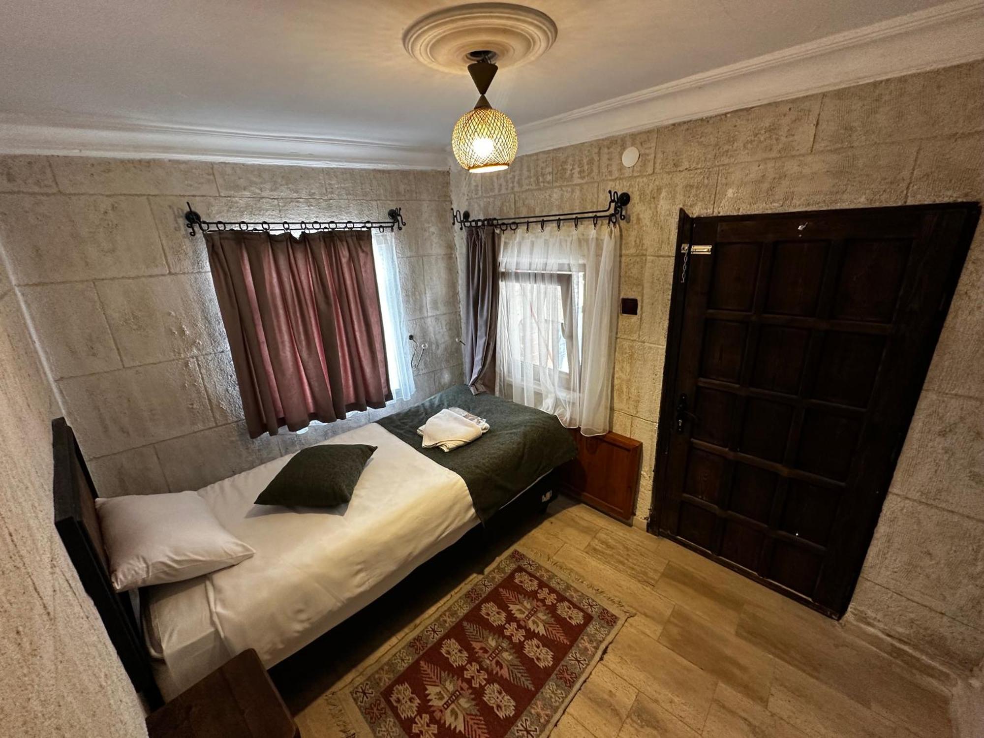 格雷梅 Turan Cappadocia Cave酒店 外观 照片